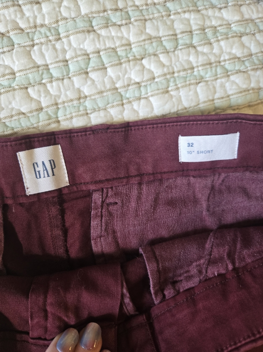 3 For $15 GAP Stretch Cotton Bermuda Shorts in Deep Wine - Picture 3 of 5